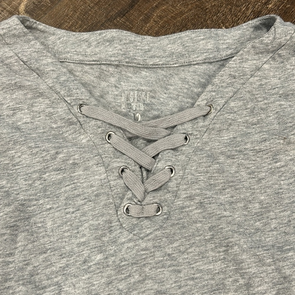 Justice Gray Long Sleeve Tee - Picture 3 of 4